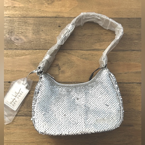NICOLE MILLER Metallic Silver Sequin Shoulder Bag - Picture 1 of 8